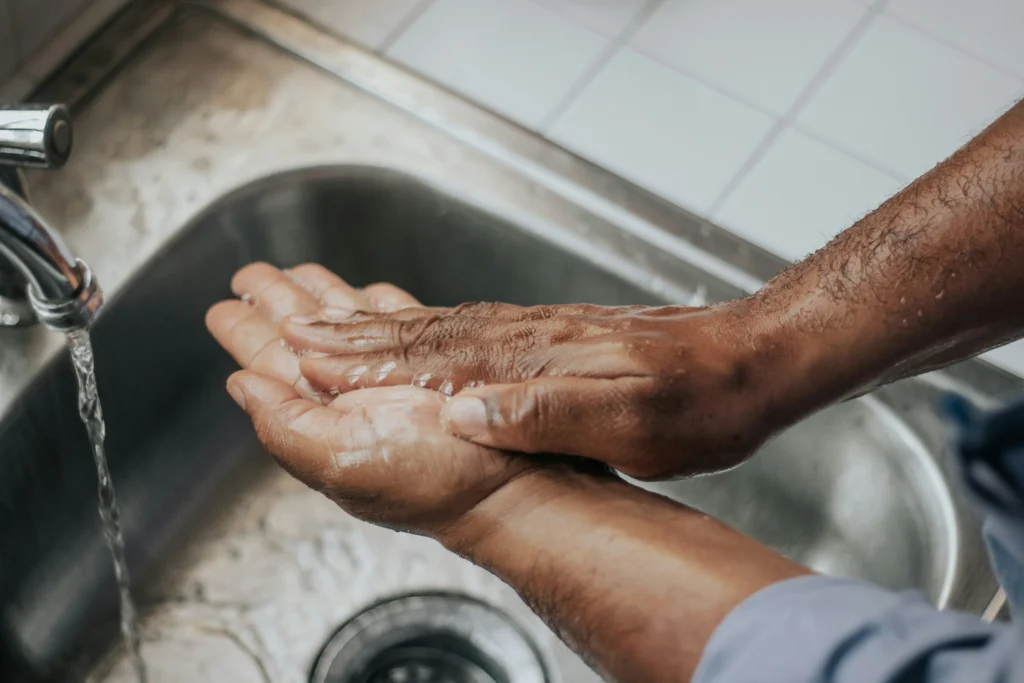 Les eaux grises sont les eaux faiblement polluées