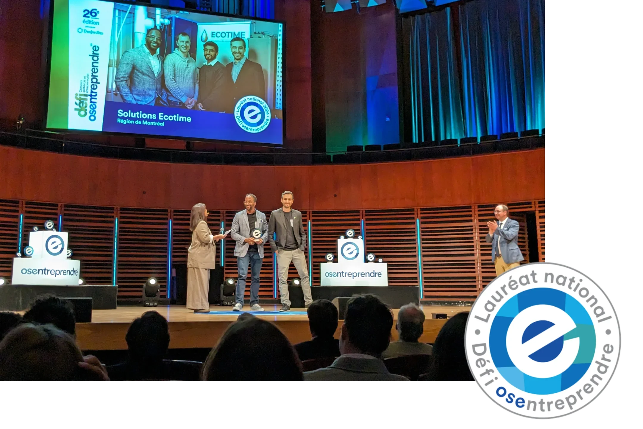 Timothé Roy-Bouchard et Eddy Dureuil sur scène lors de la remise des prix du niveau national