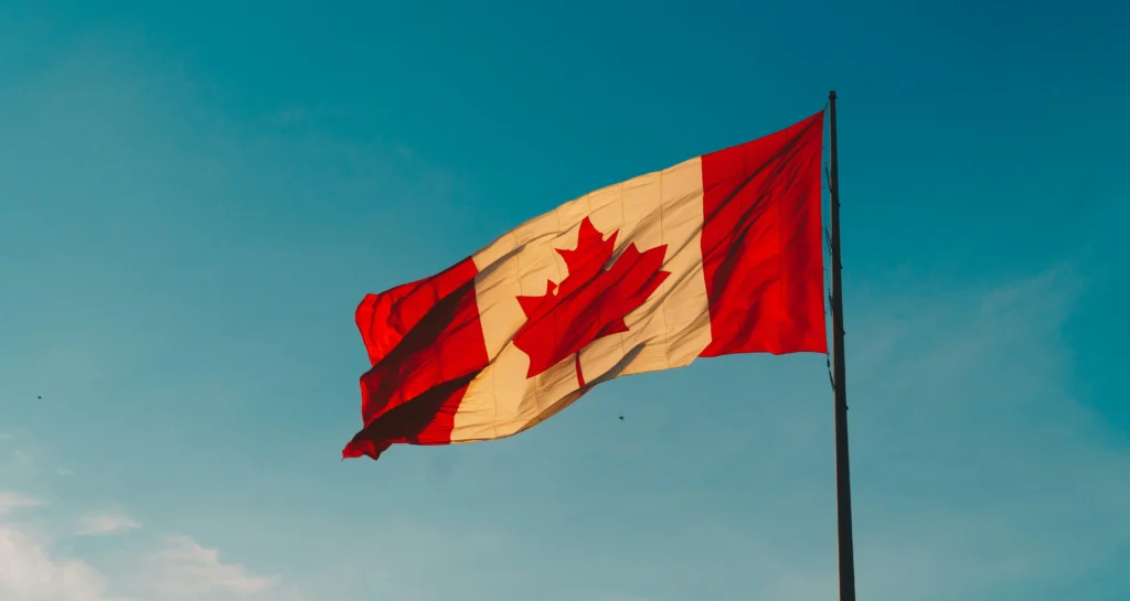 Drapeau flottant du Canada